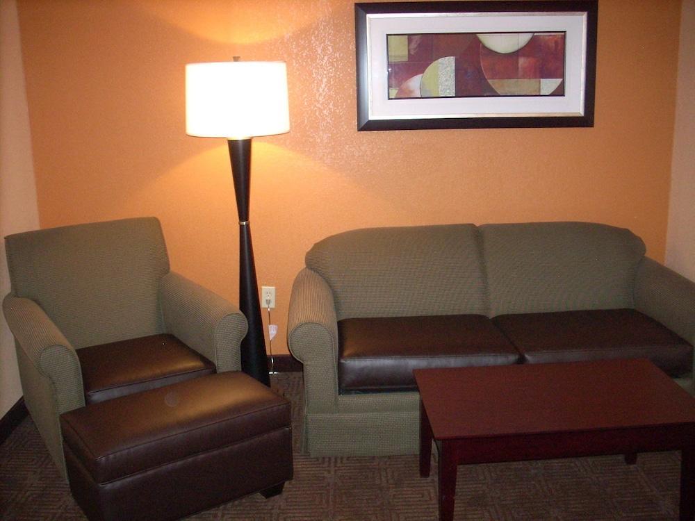 Best Western Plus Lafayette Vermilion River Inn & Suites Exterior photo