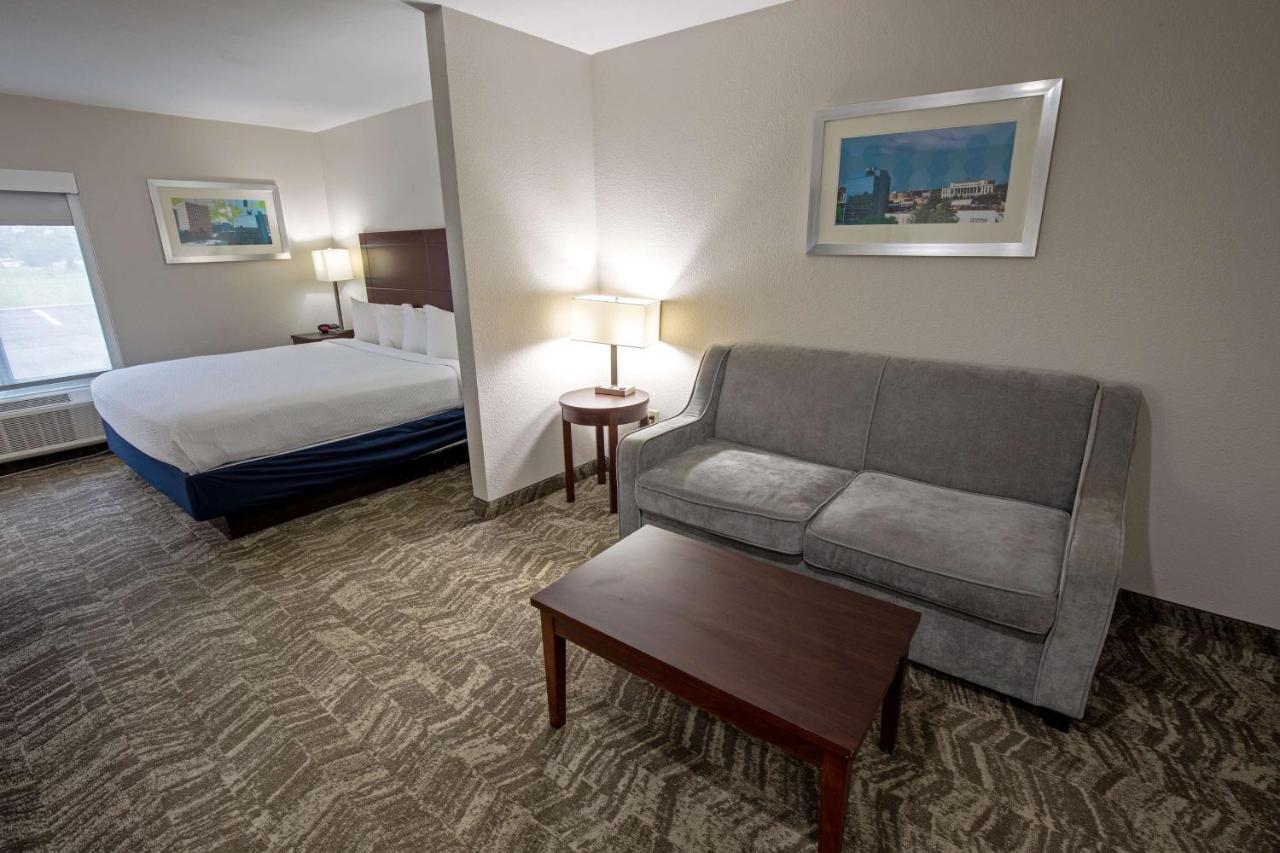 Best Western Plus Lafayette Vermilion River Inn & Suites Exterior photo
