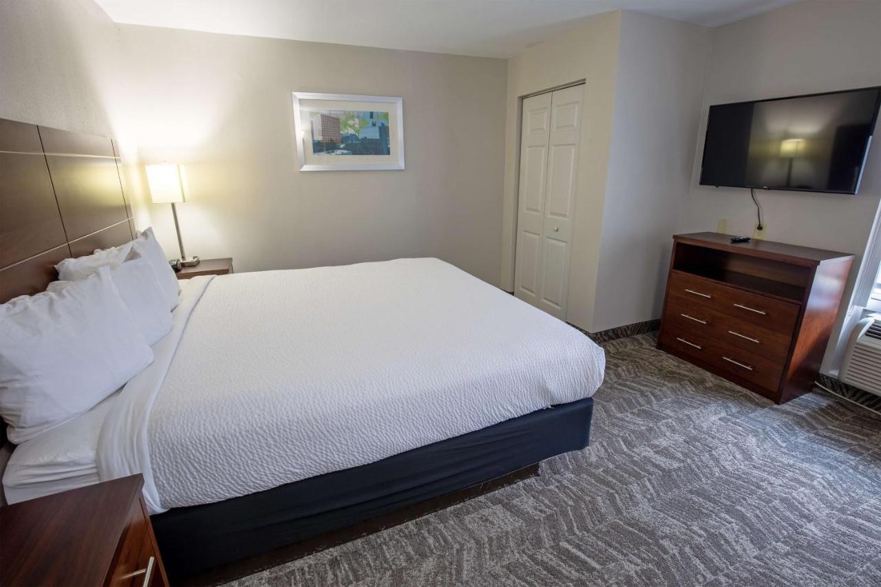 Best Western Plus Lafayette Vermilion River Inn & Suites Exterior photo