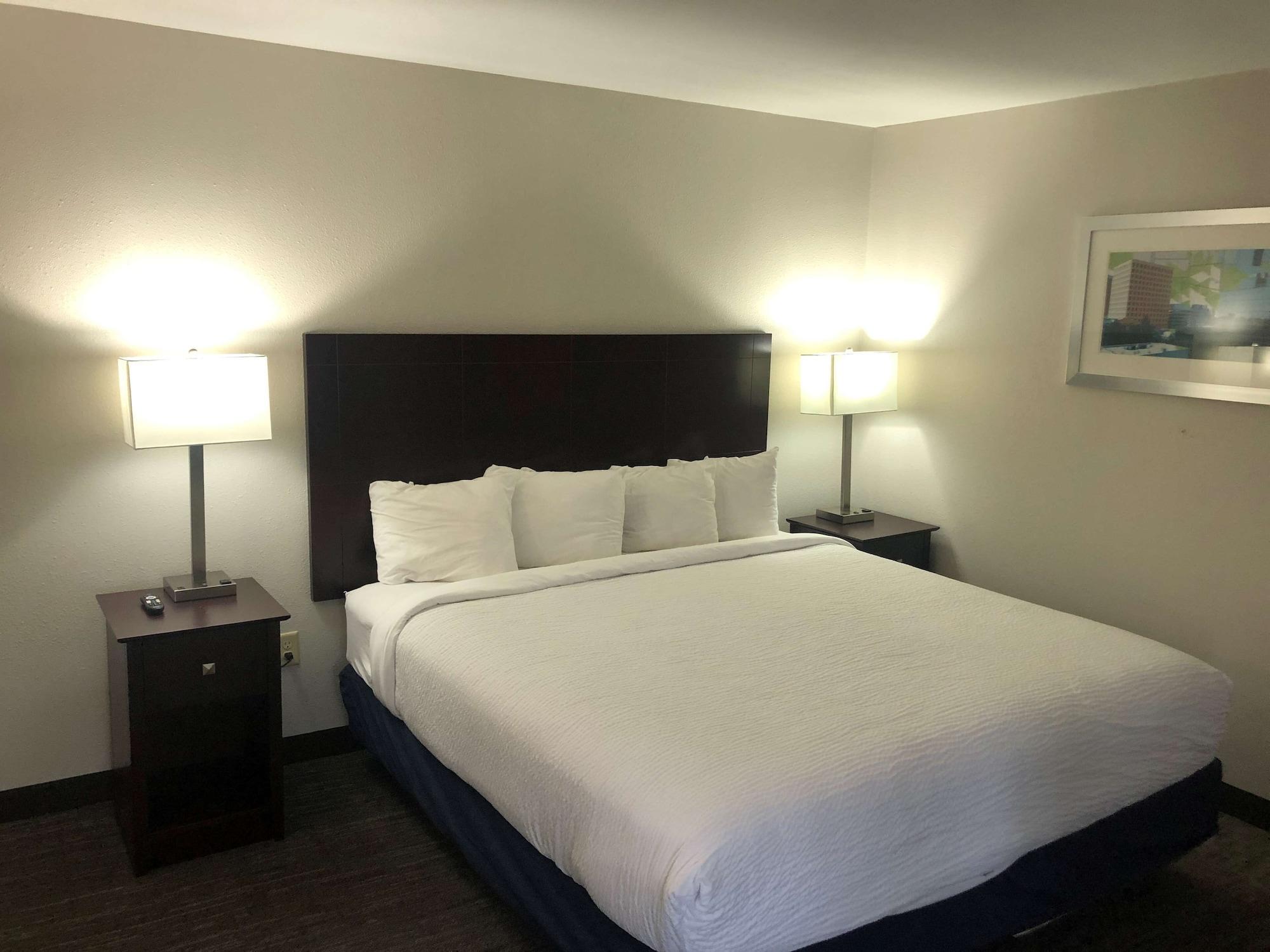 Best Western Plus Lafayette Vermilion River Inn & Suites Exterior photo