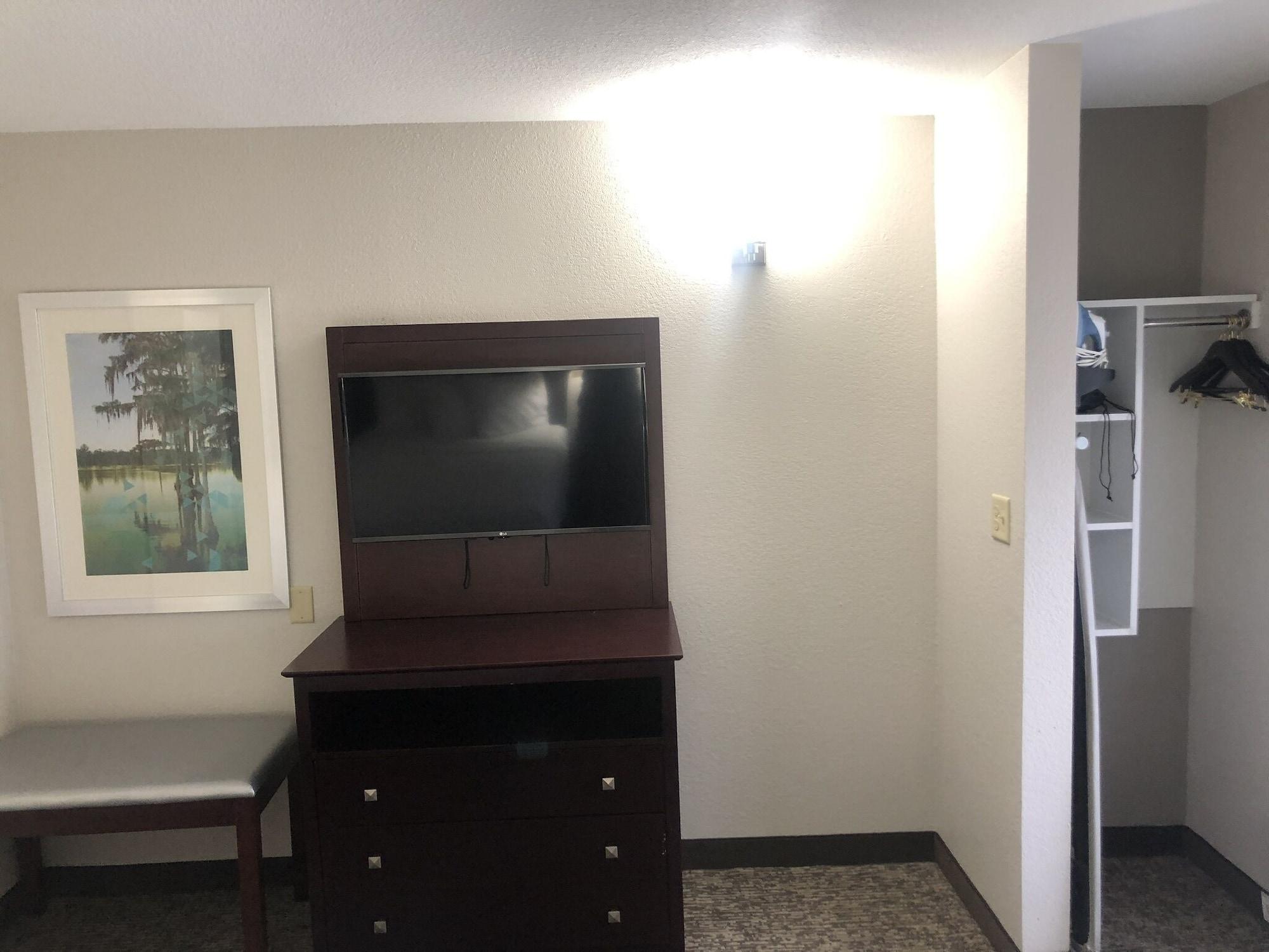 Best Western Plus Lafayette Vermilion River Inn & Suites Exterior photo