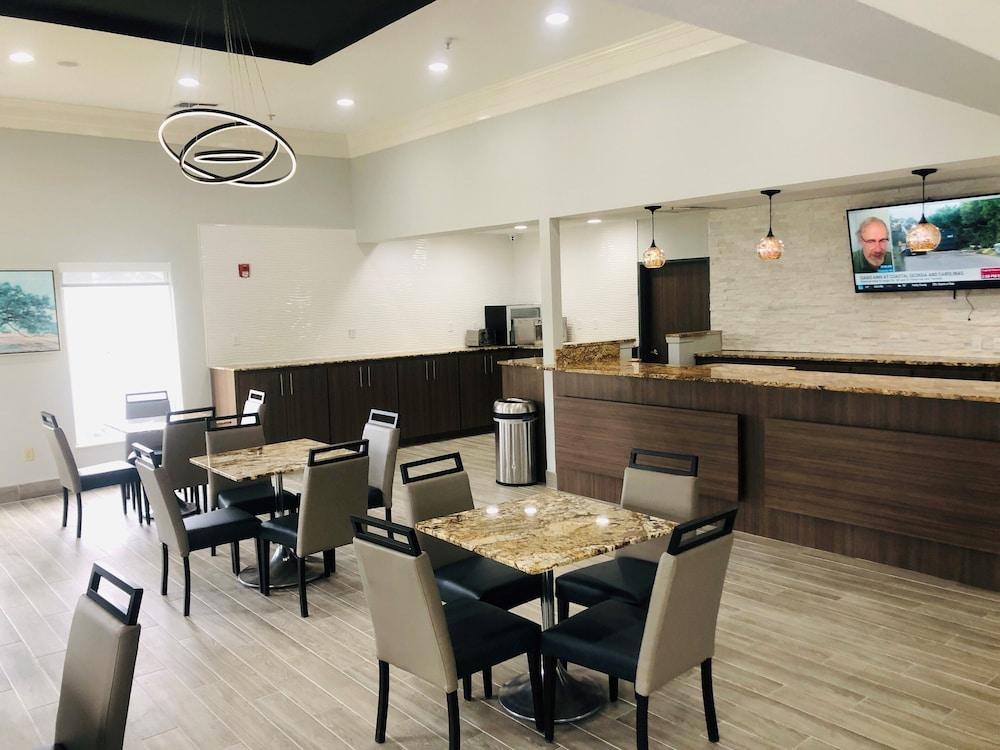 Best Western Plus Lafayette Vermilion River Inn & Suites Exterior photo