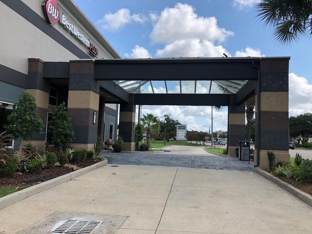 Best Western Plus Lafayette Vermilion River Inn & Suites Exterior photo